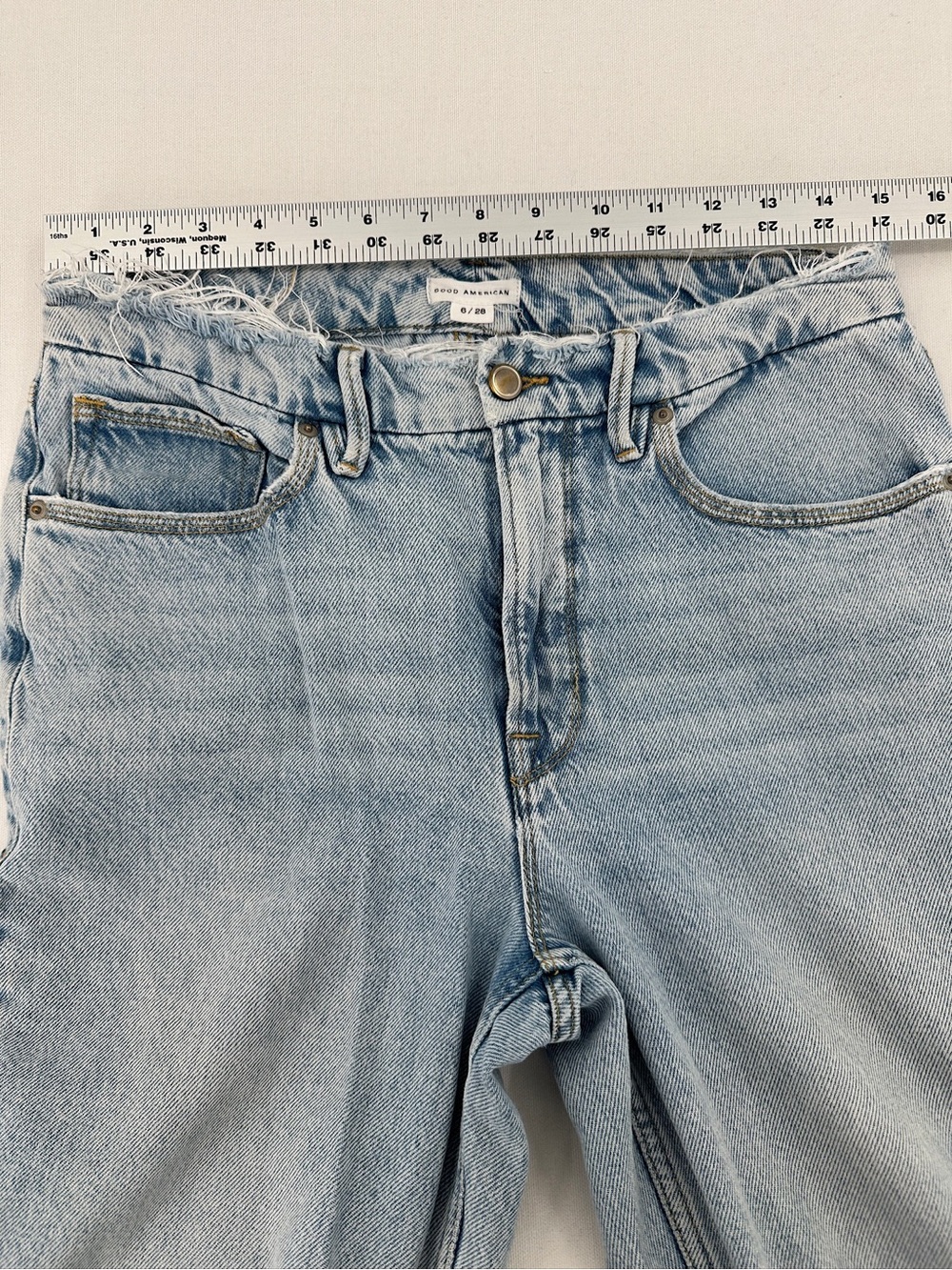 Good American Distressed Light Wash Wide Leg Jeans Raw Waist 90s Y2K Size 6/28 - Picture 4 of 7